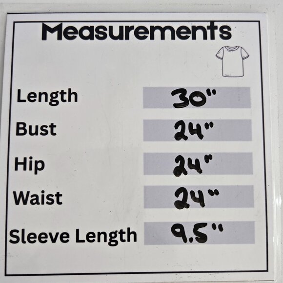 3/$25 NWOT | East Hampton Village New York Graphic Print White Short Sleeve - Picture 5 of 5